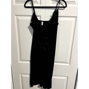 Black cocktail dress - Missufe - Size Medium - Velvet Feel